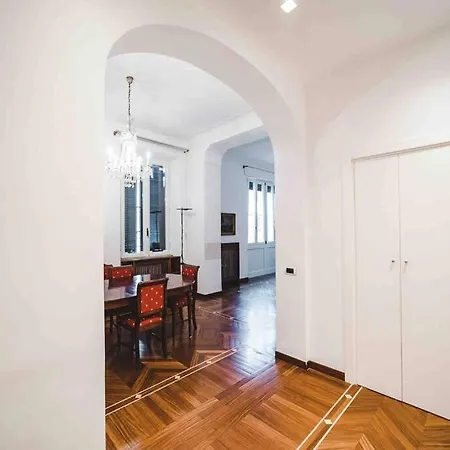 Domus Trastevere 900