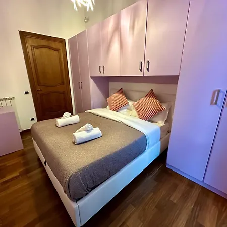 Domus Trastevere 900 Apartment Rome
